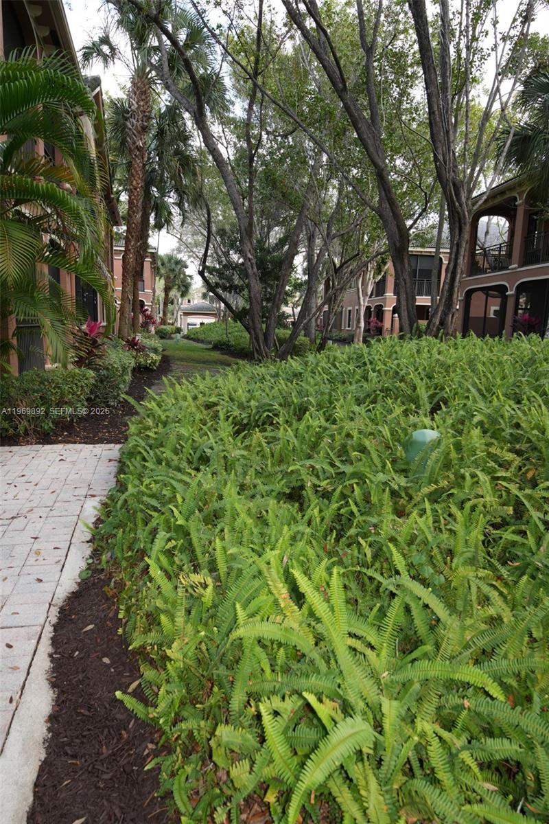LEGENDS AT WESTON HILLS - Residential