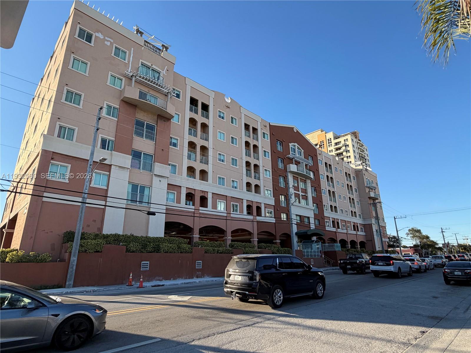 SHAMROCK BY THE GABLES CO - Residential Lease