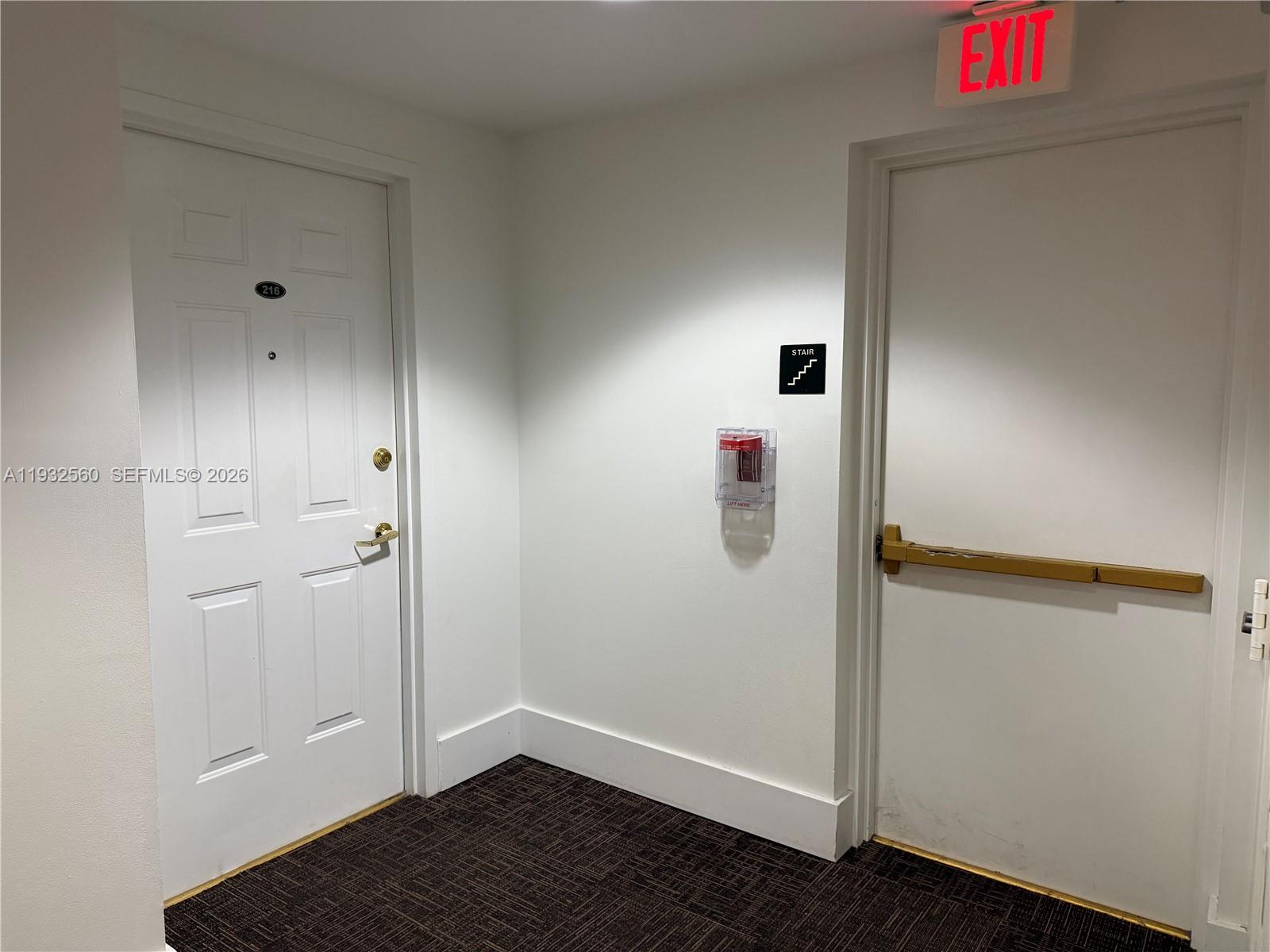 SHAMROCK BY THE GABLES CO - Residential Lease
