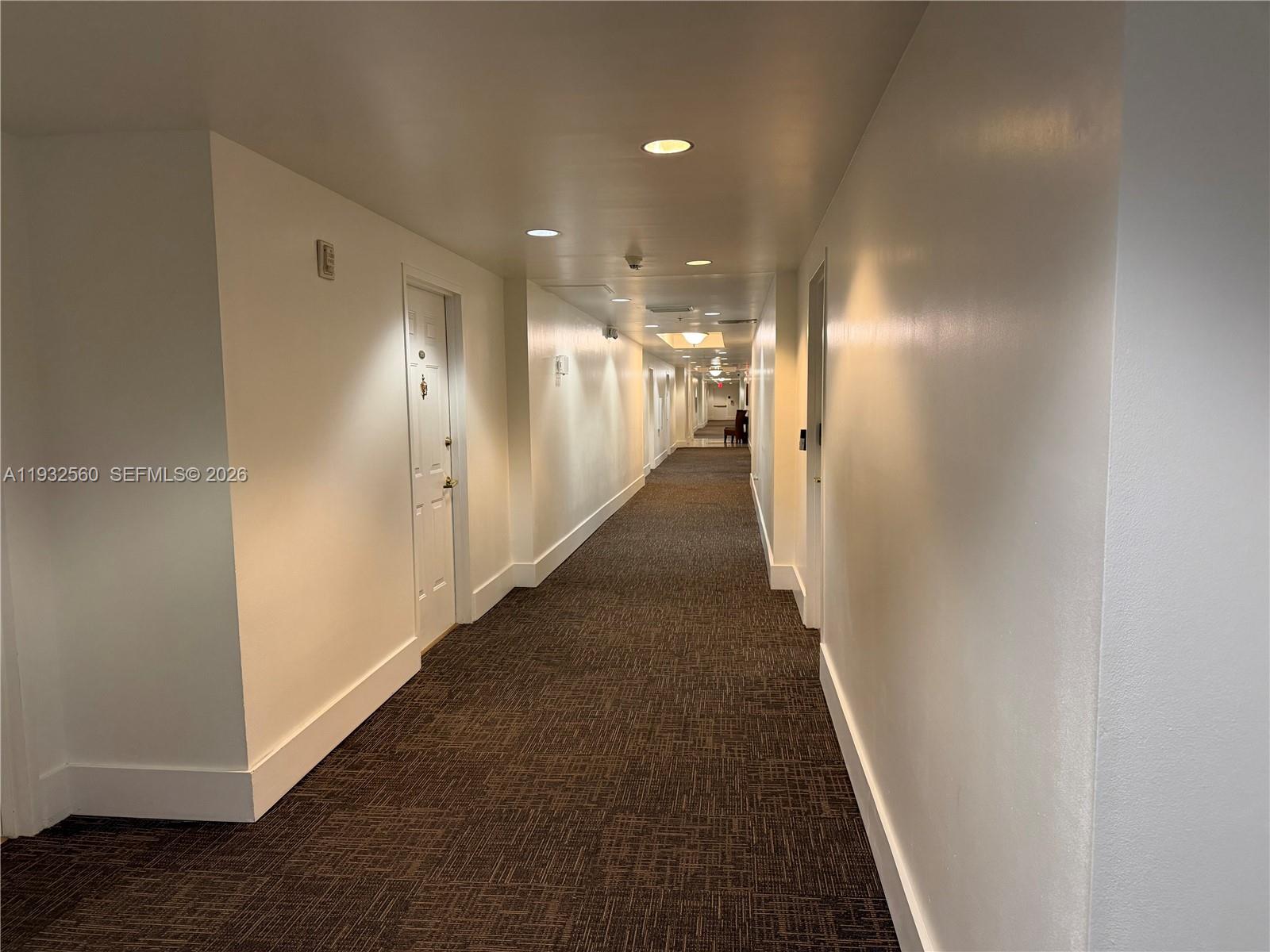 SHAMROCK BY THE GABLES CO - Residential Lease