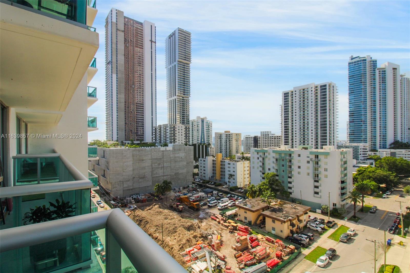 GALLERY ART CONDO - Residential Lease