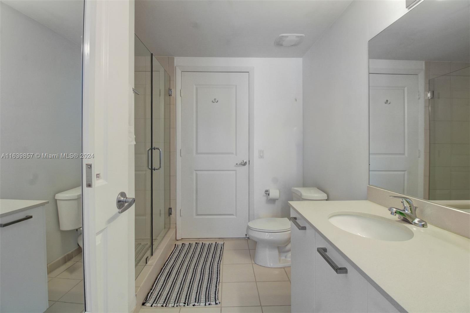 GALLERY ART CONDO - Residential Lease