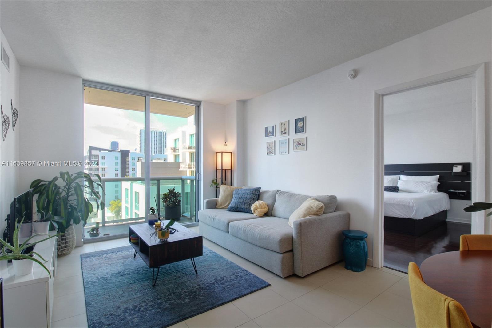 GALLERY ART CONDO - Residential Lease