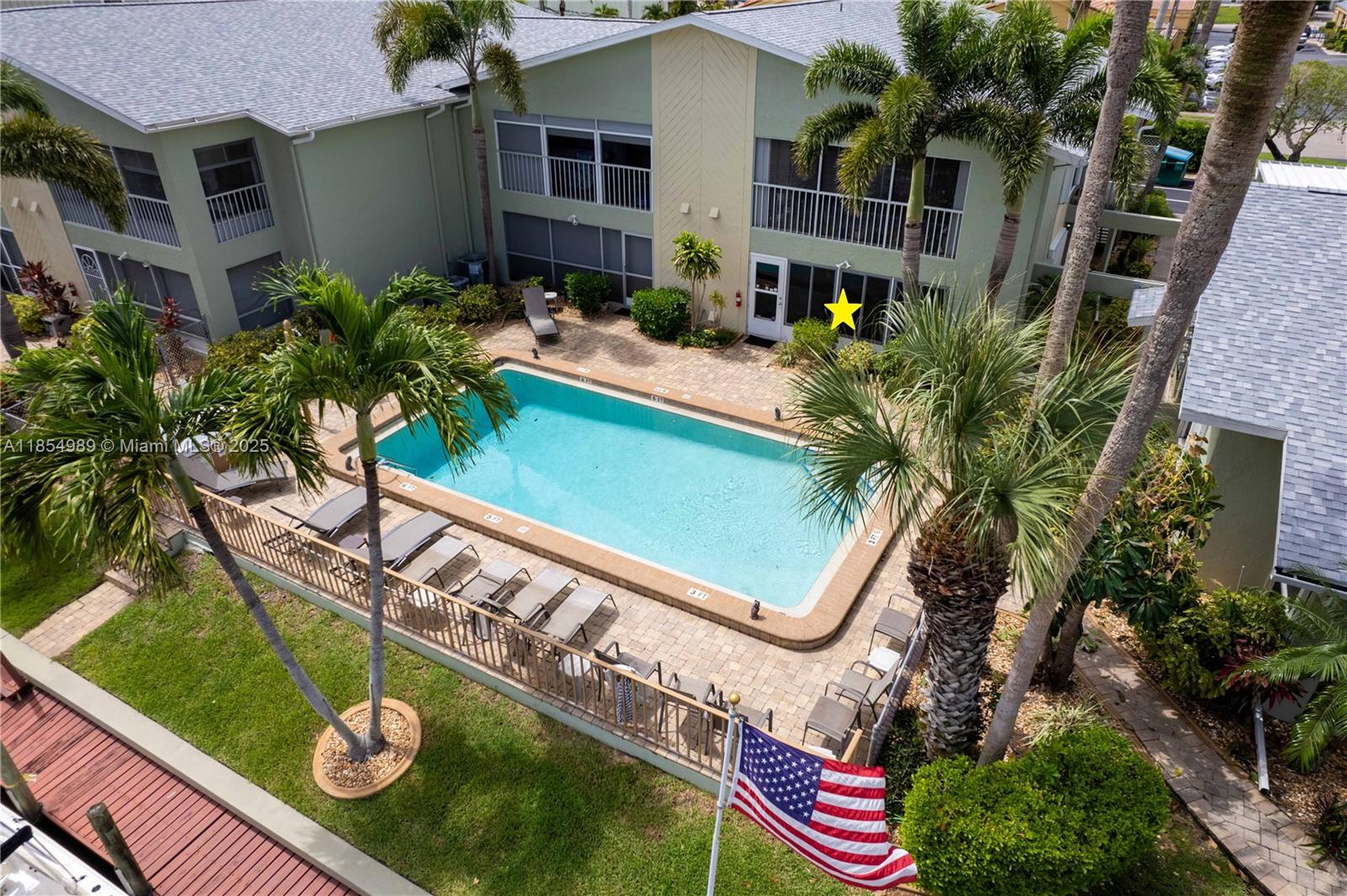 MARINA 46 CONDOMINIUM - Residential