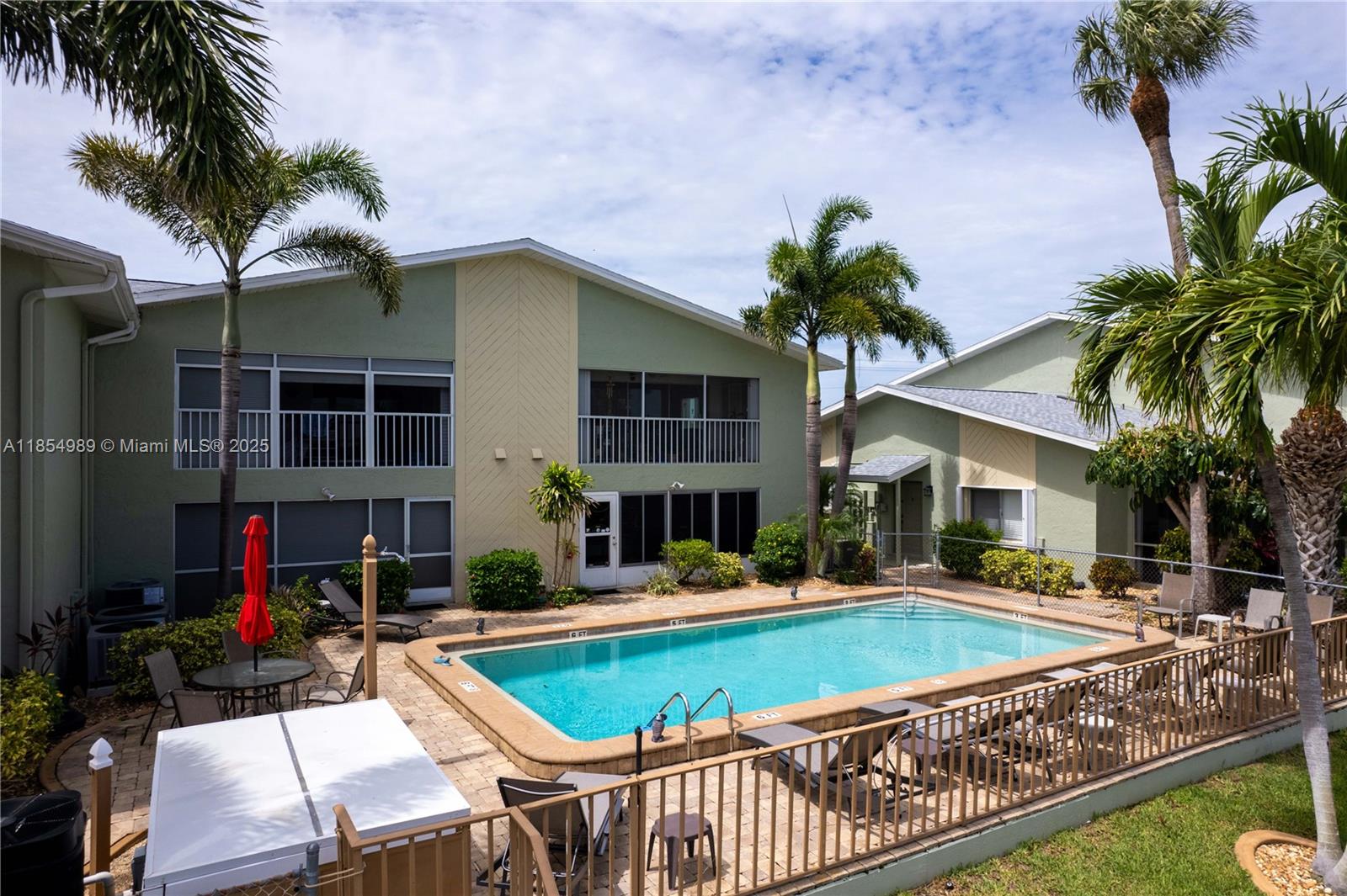 MARINA 46 CONDOMINIUM - Residential