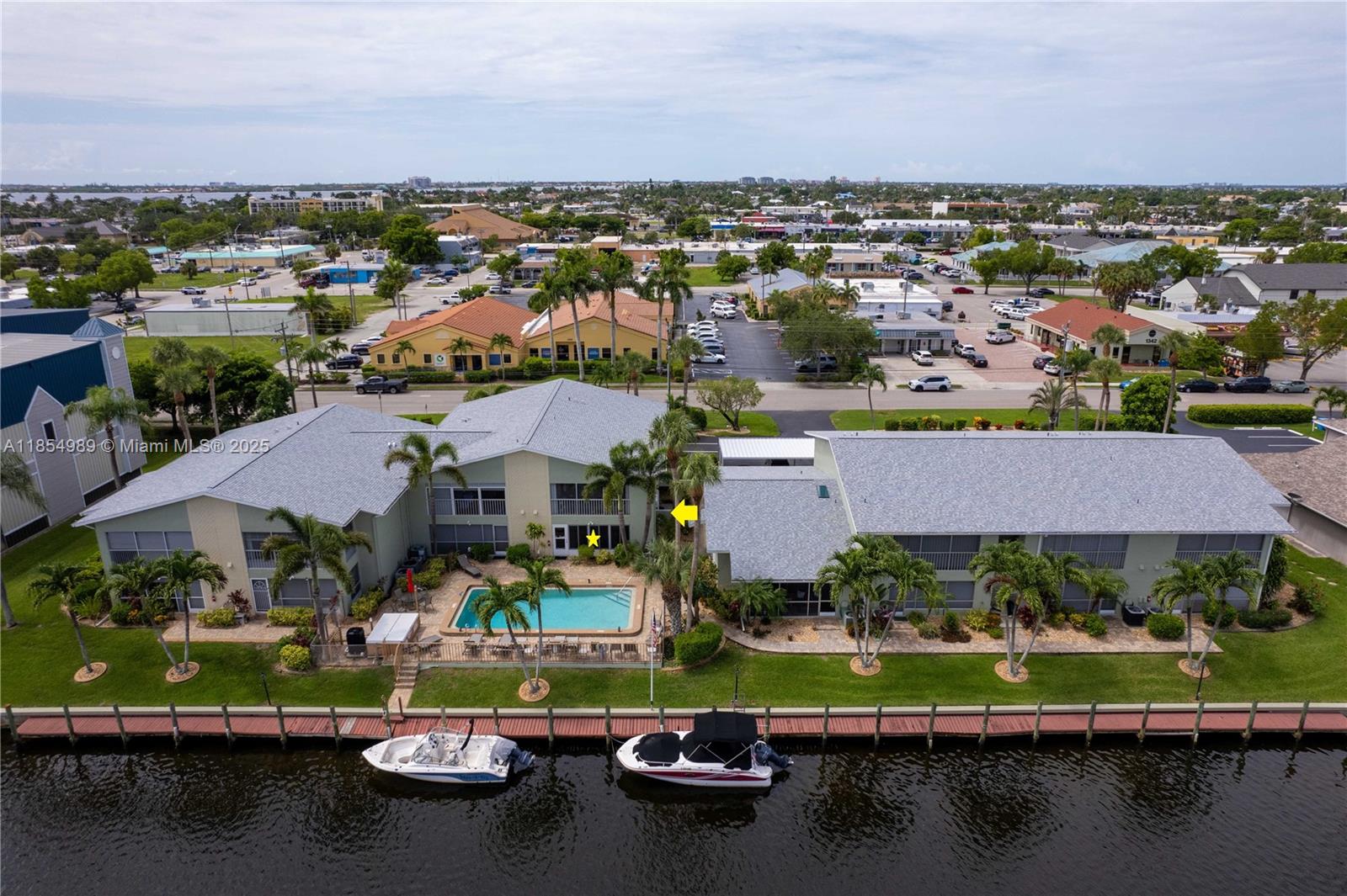 MARINA 46 CONDOMINIUM - Residential