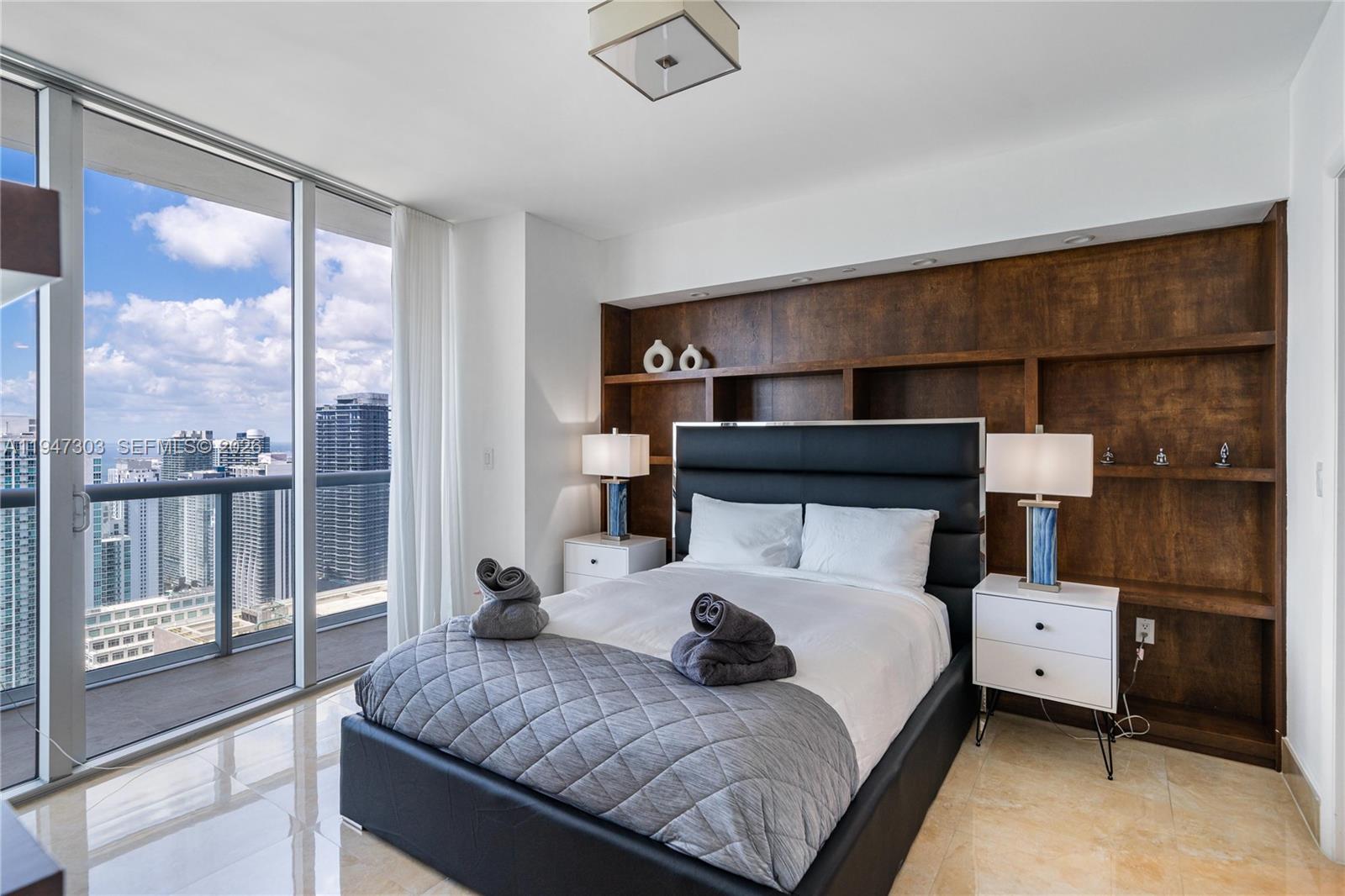 ICON BRICKELL NO TWO - Residential
