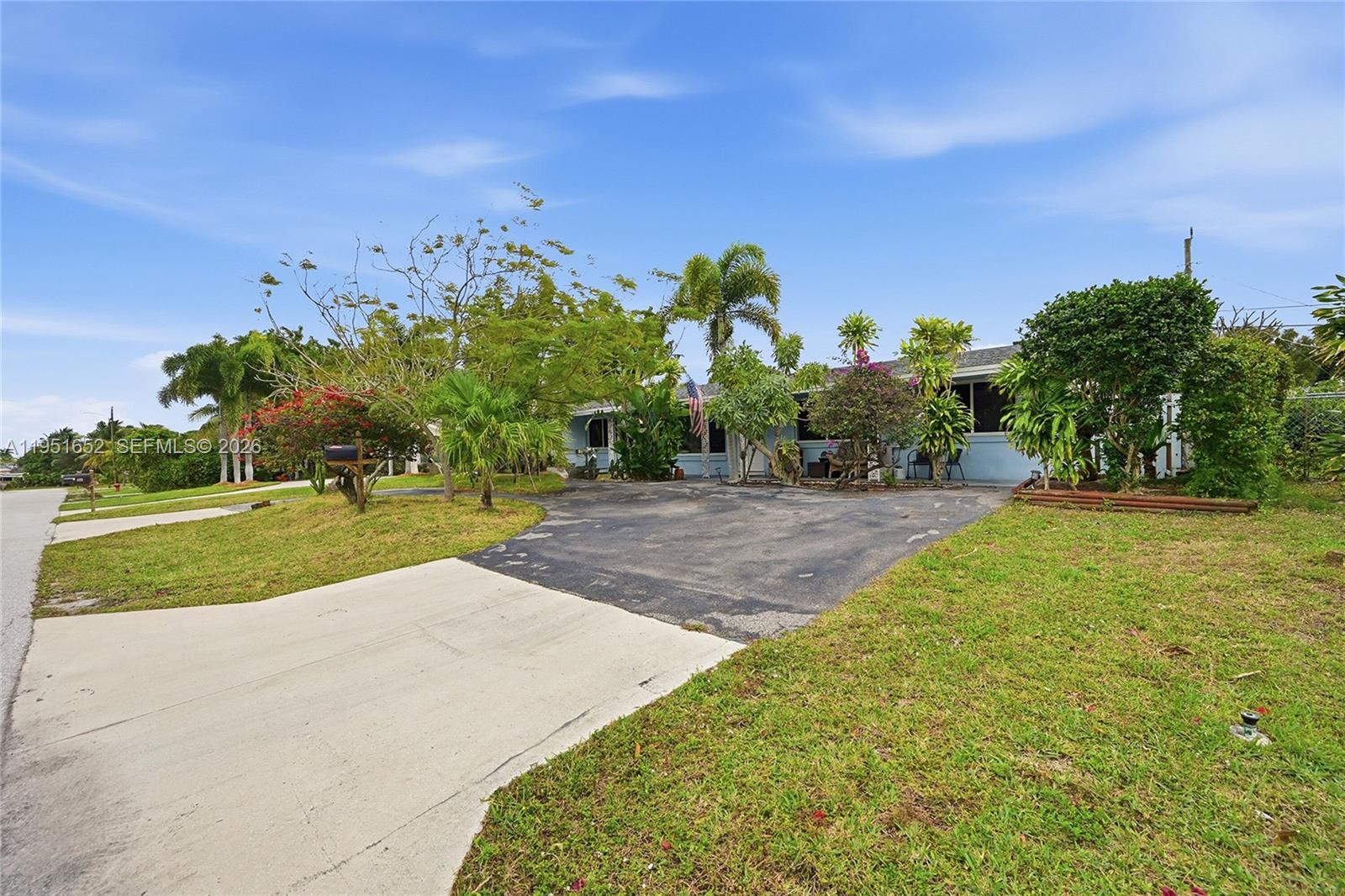 PINE RIDGE - Residential