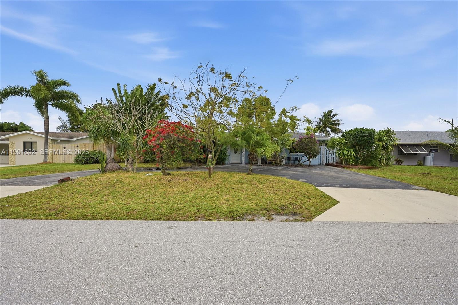 PINE RIDGE - Residential