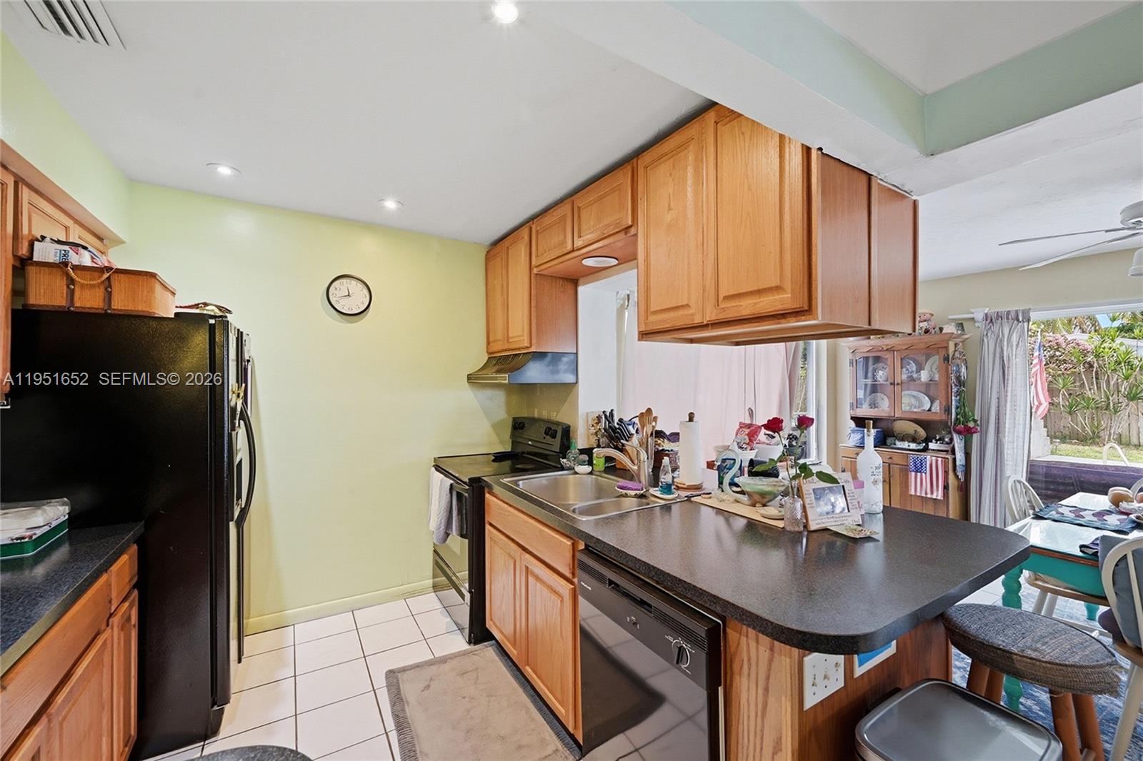 PINE RIDGE - Residential