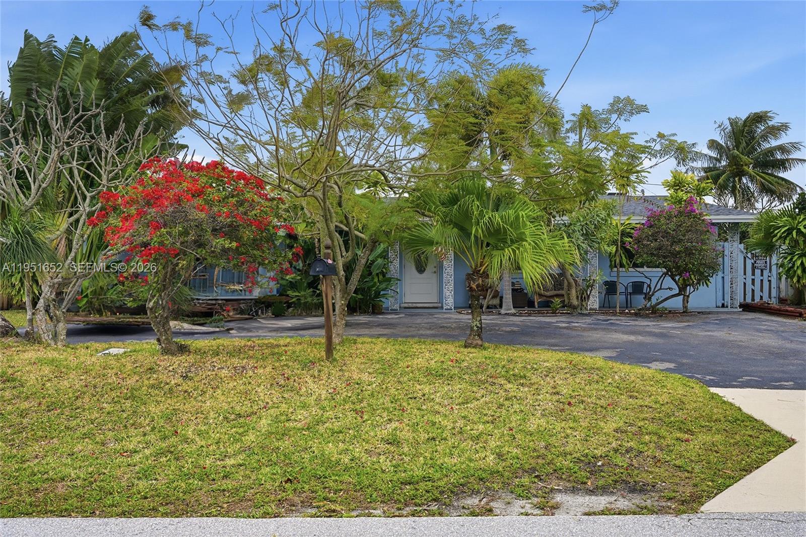PINE RIDGE - Residential
