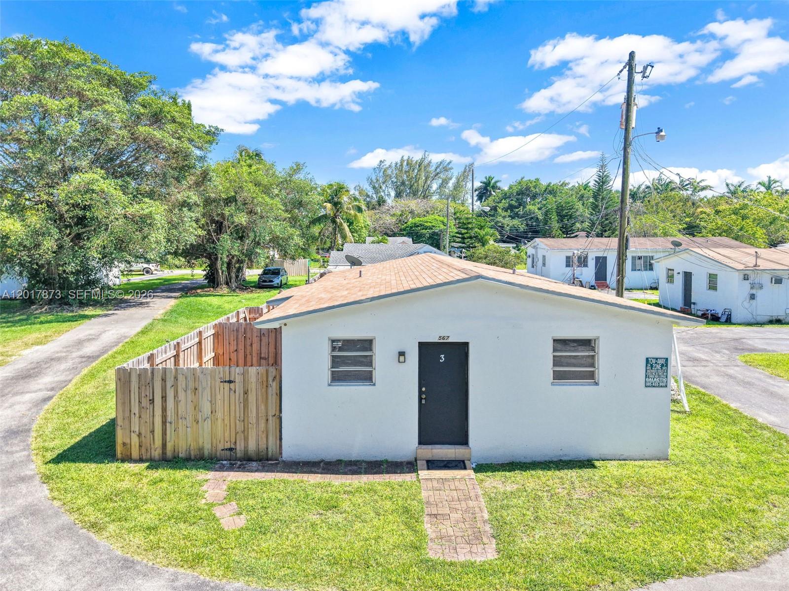 PL OF HOME ACRES - Residential Lease