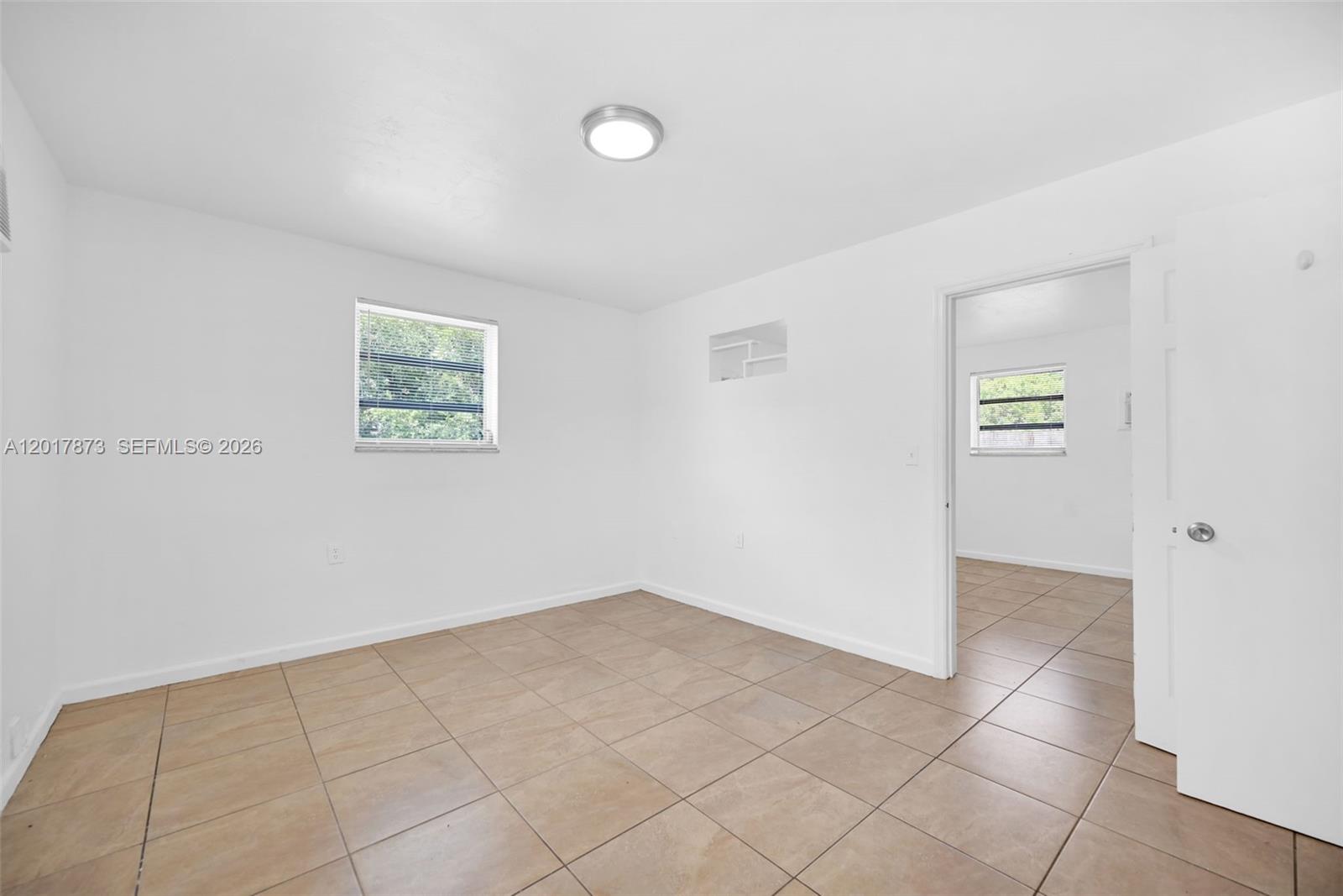 PL OF HOME ACRES - Residential Lease