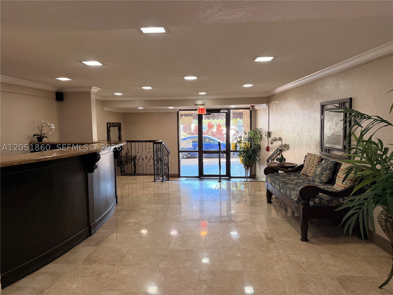 BAYVIEW PALMS CONDO - Residential Lease