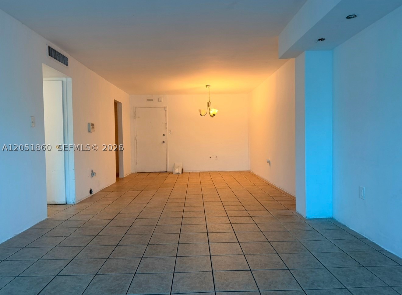 BAYVIEW PALMS CONDO - Residential Lease