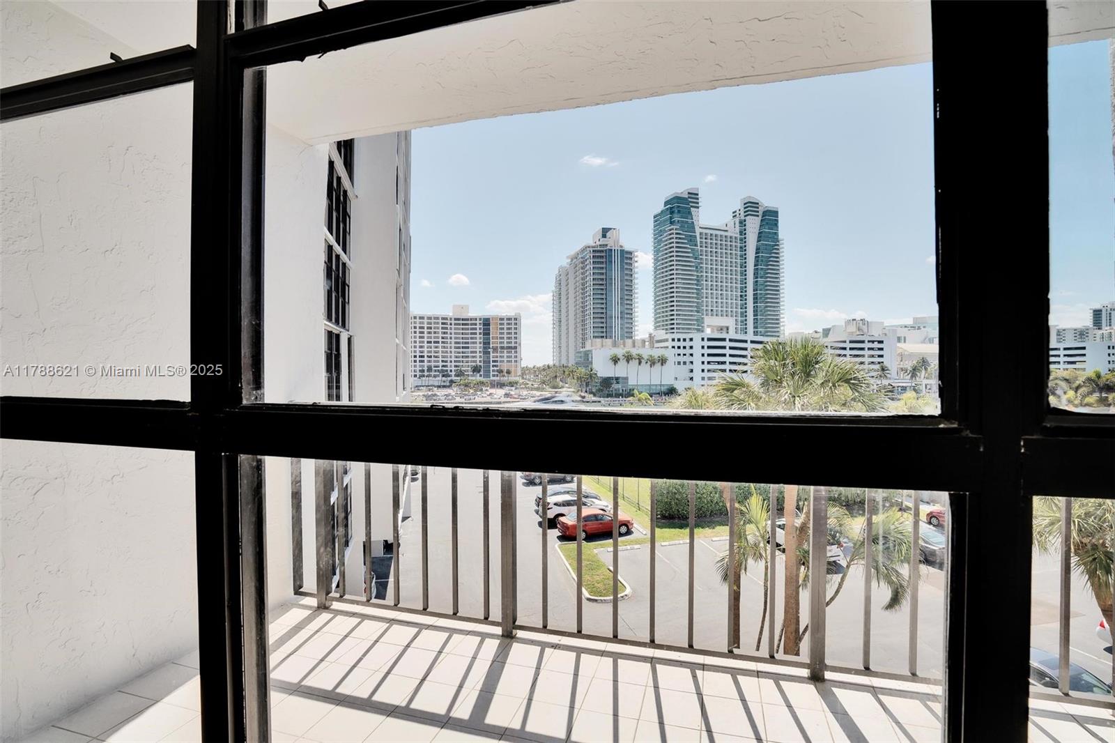 TOWERS OF OCEANVIEW SOUTH - Residential