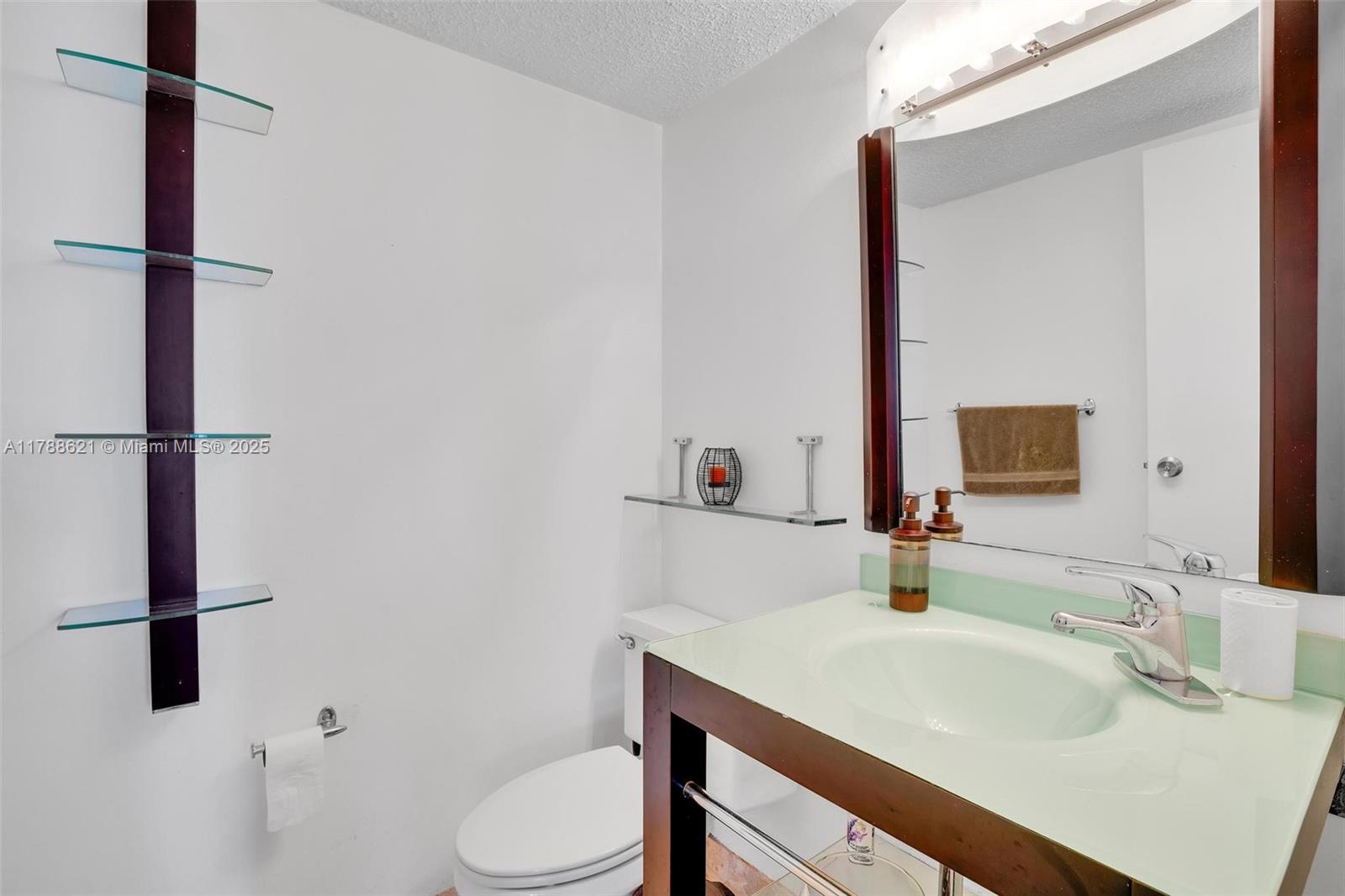TOWERS OF OCEANVIEW SOUTH - Residential
