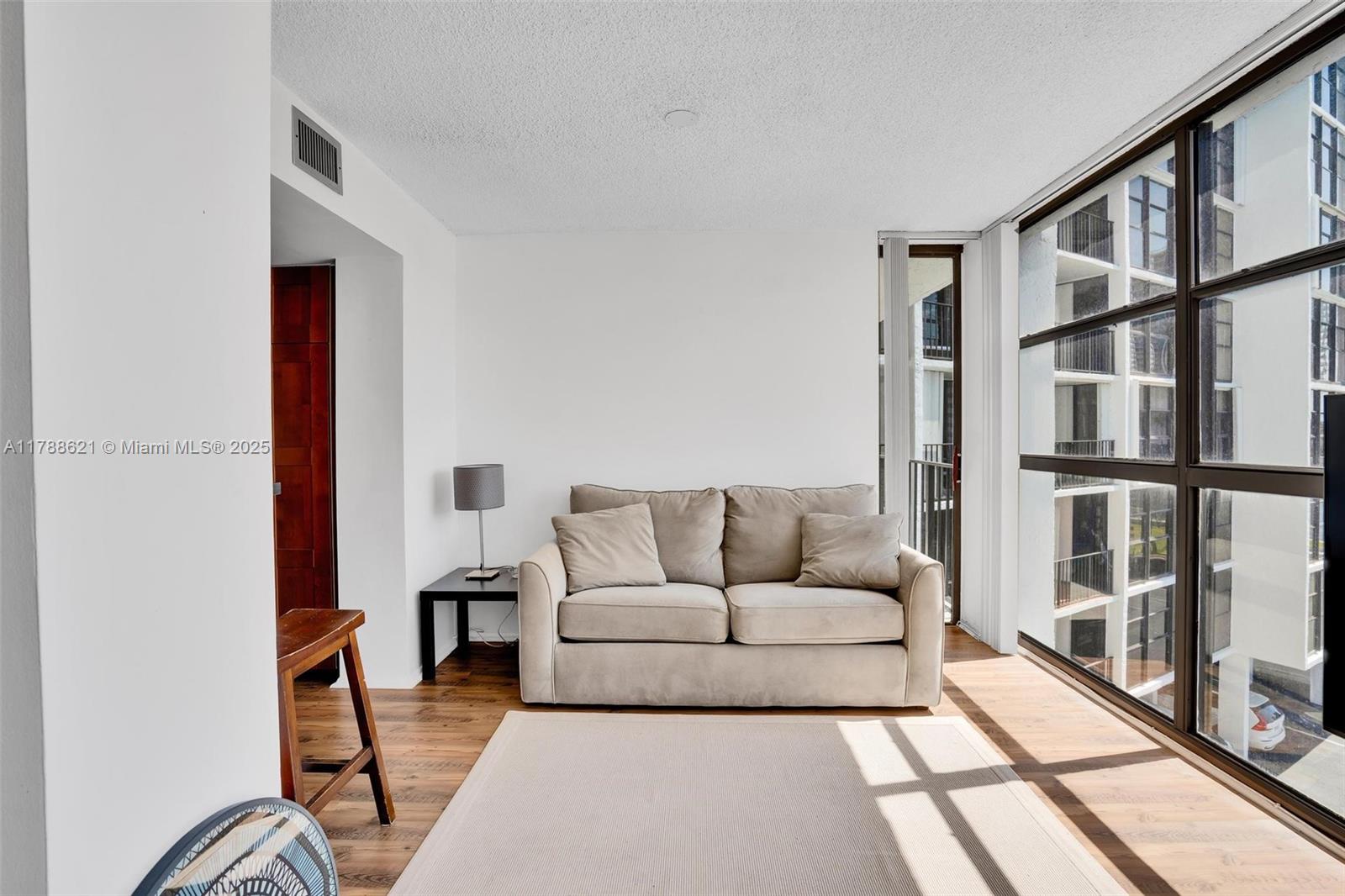 TOWERS OF OCEANVIEW SOUTH - Residential