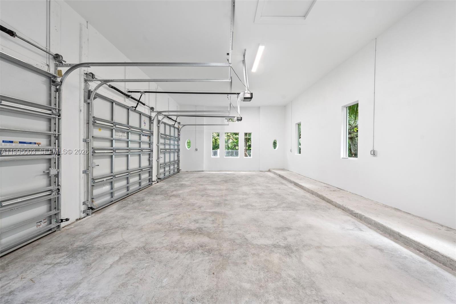 SUNILAND ESTATES 1ST ADDN - Residential