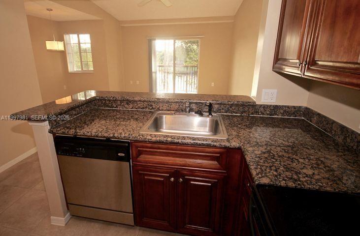 Beautiful 1 bed, 1 bath unit in the highly desirable Grand Isles community featuring a third-floor entry and stunning pool views. This bright, well-maintained unit offers a comfortable and functional layout and is in excellent condition. Washer and dryer inside. Enjoy resort-style amenities including a pool, fitness center and clubhouse. Conveniently located near major highways, shopping and dining. Water is not included in the rent. HOA approval required (2 to 3 weeks) with a minimum credit score of 650.