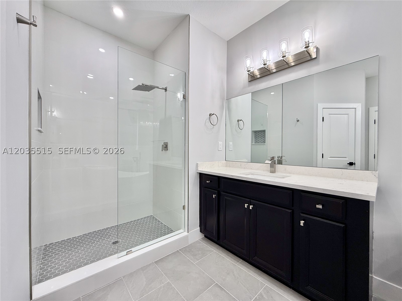 VENTANAS AT HOMESTEAD - Residential