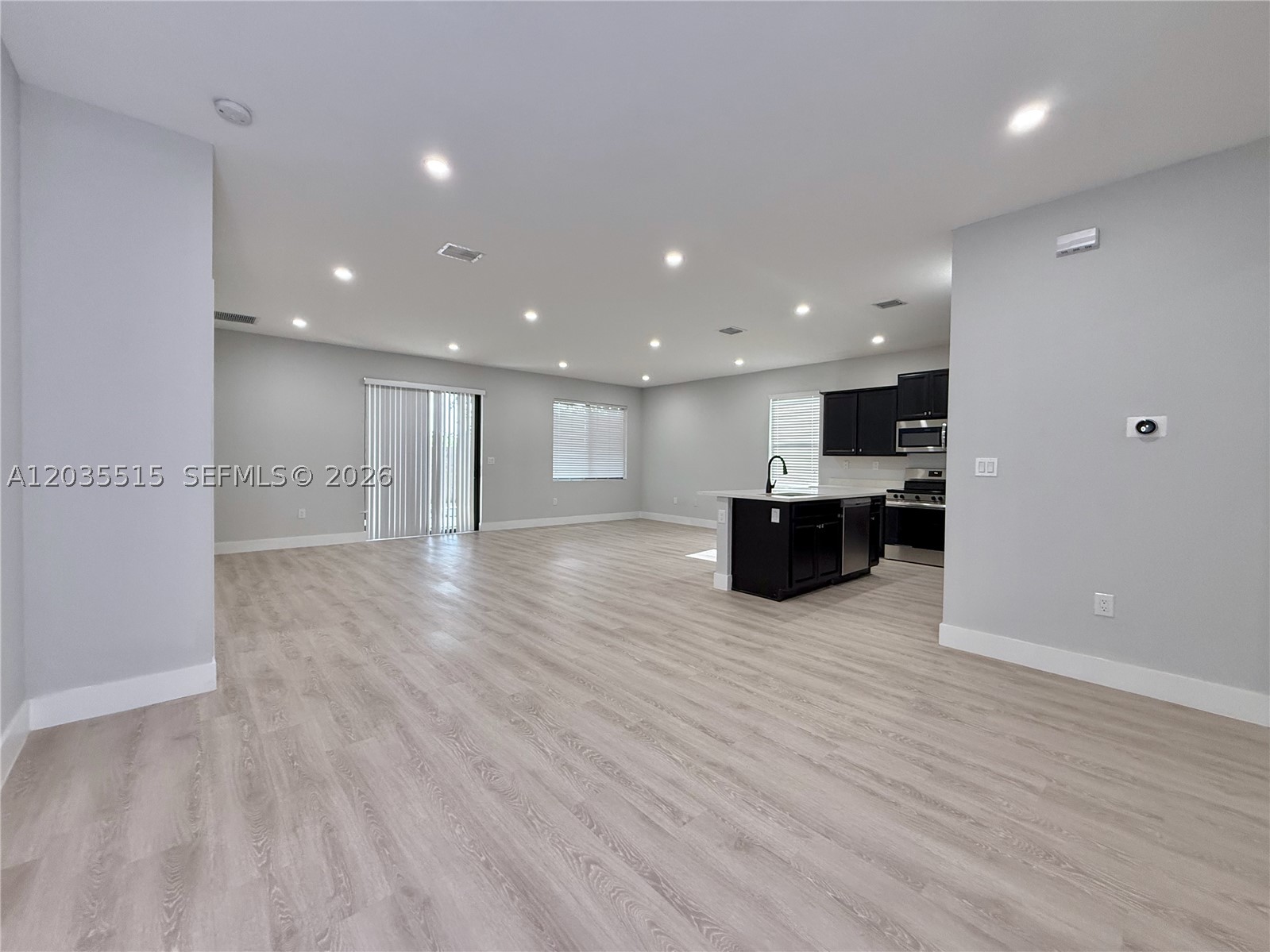 VENTANAS AT HOMESTEAD - Residential