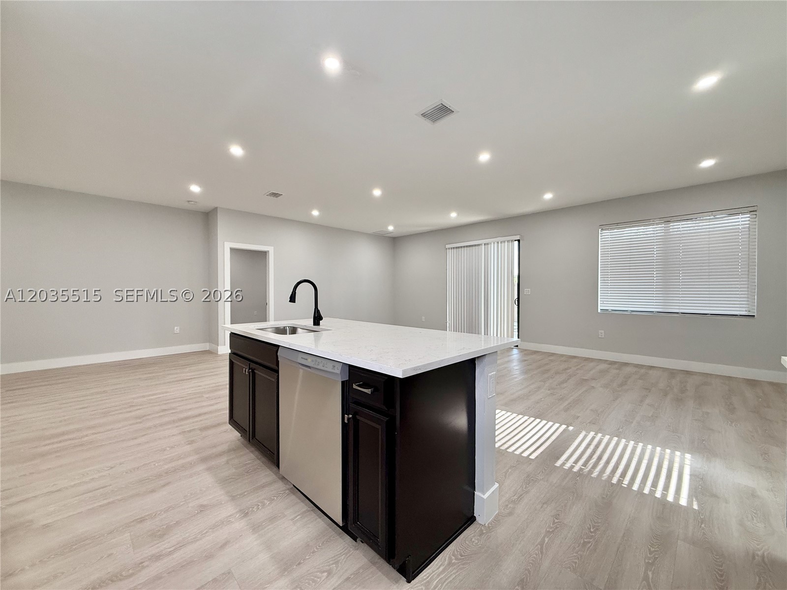 VENTANAS AT HOMESTEAD - Residential