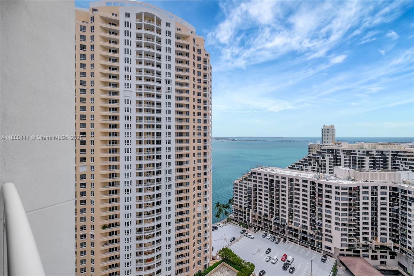 THREE TEQUESTA POINT COND - Residential