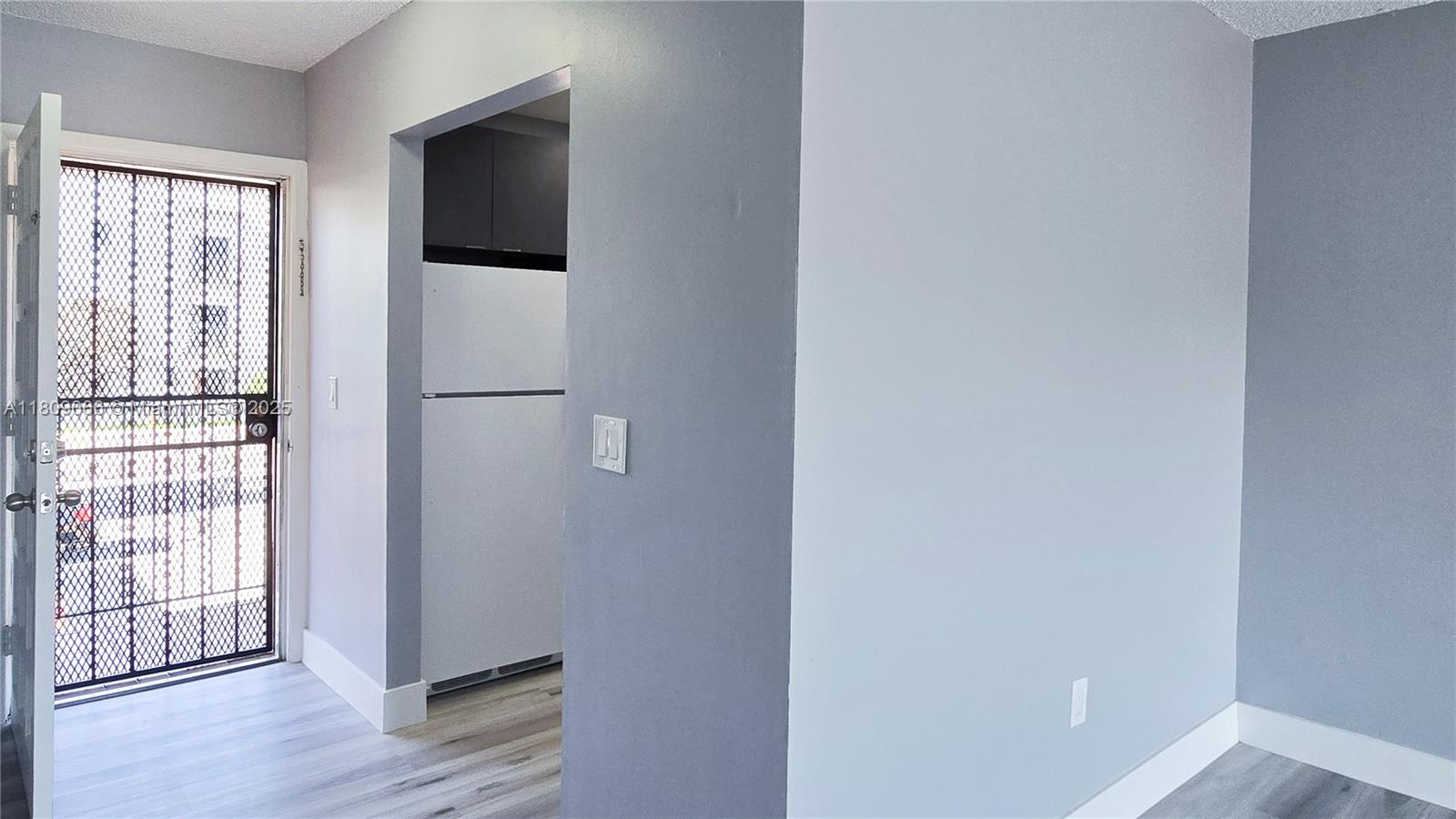 DEL REY PARK CONDO - Residential Lease