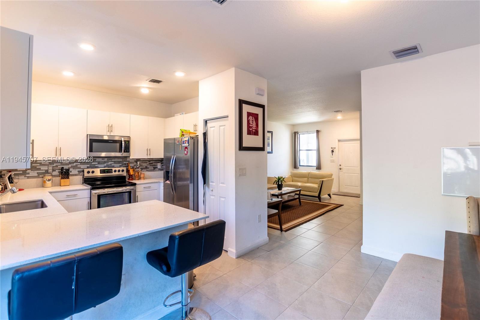 SILVER PALM RESIDENTIAL H - Residential
