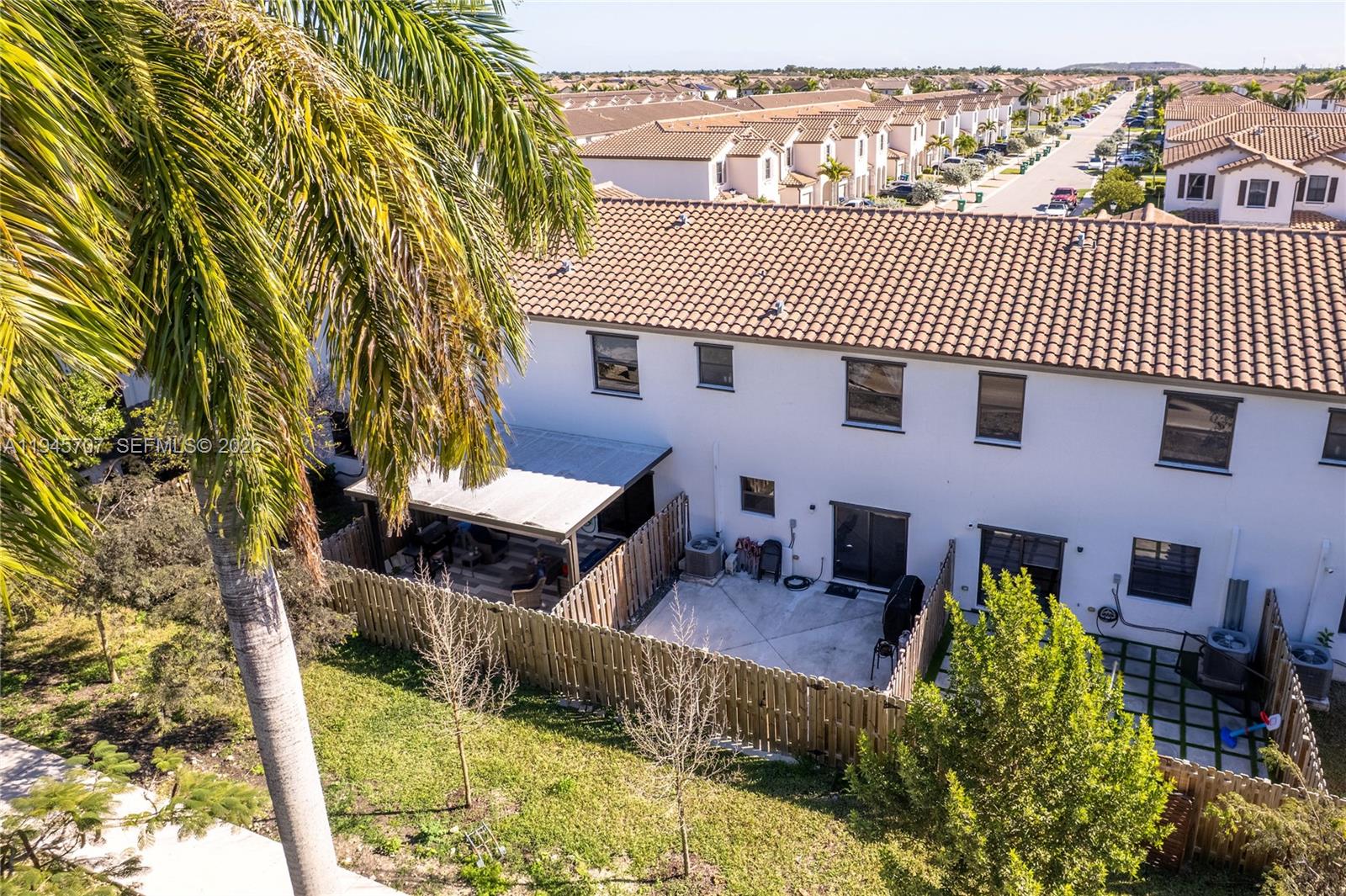 SILVER PALM RESIDENTIAL H - Residential