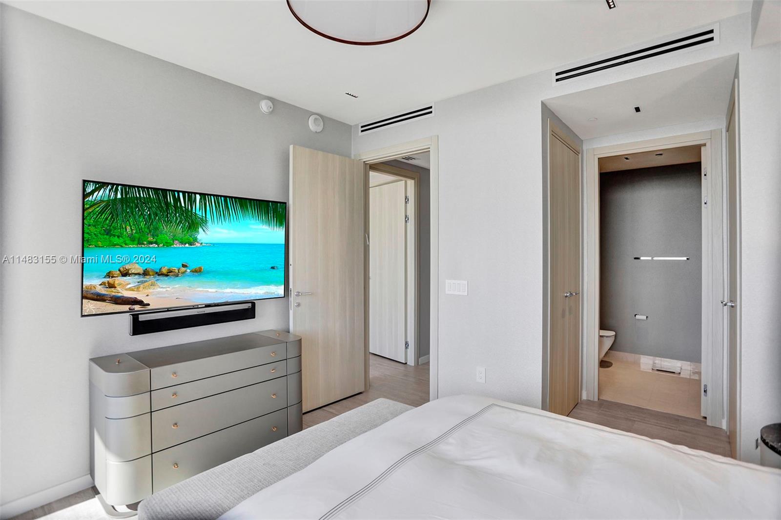 BRICKELL FLATIRON CONDO - Residential