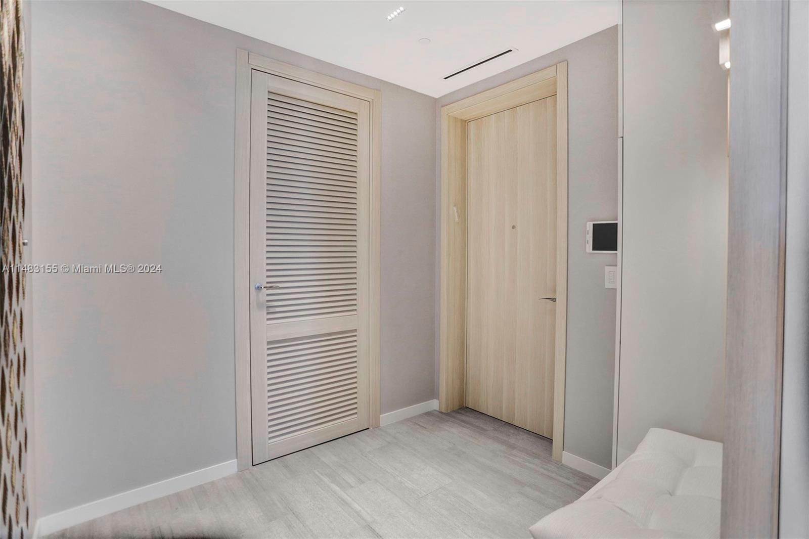 BRICKELL FLATIRON CONDO - Residential