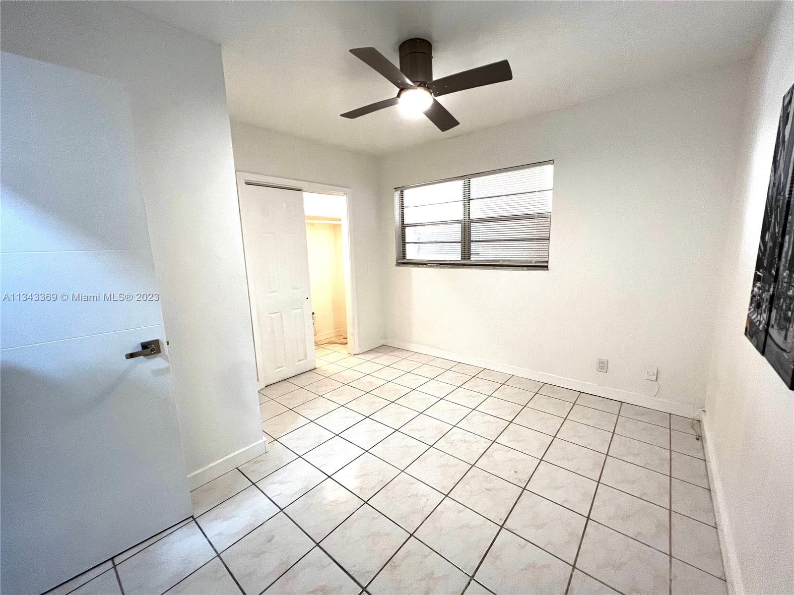 HOLLYWOOD HILLS EAST COND - Residential Lease