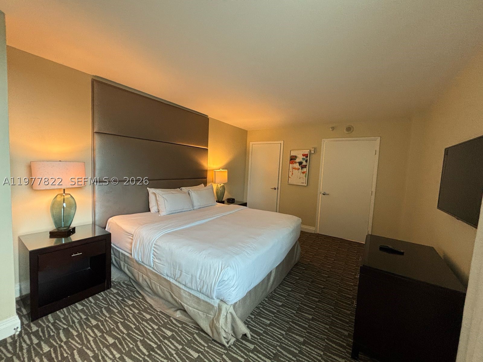 GALLERY ONE CONDO - Residential