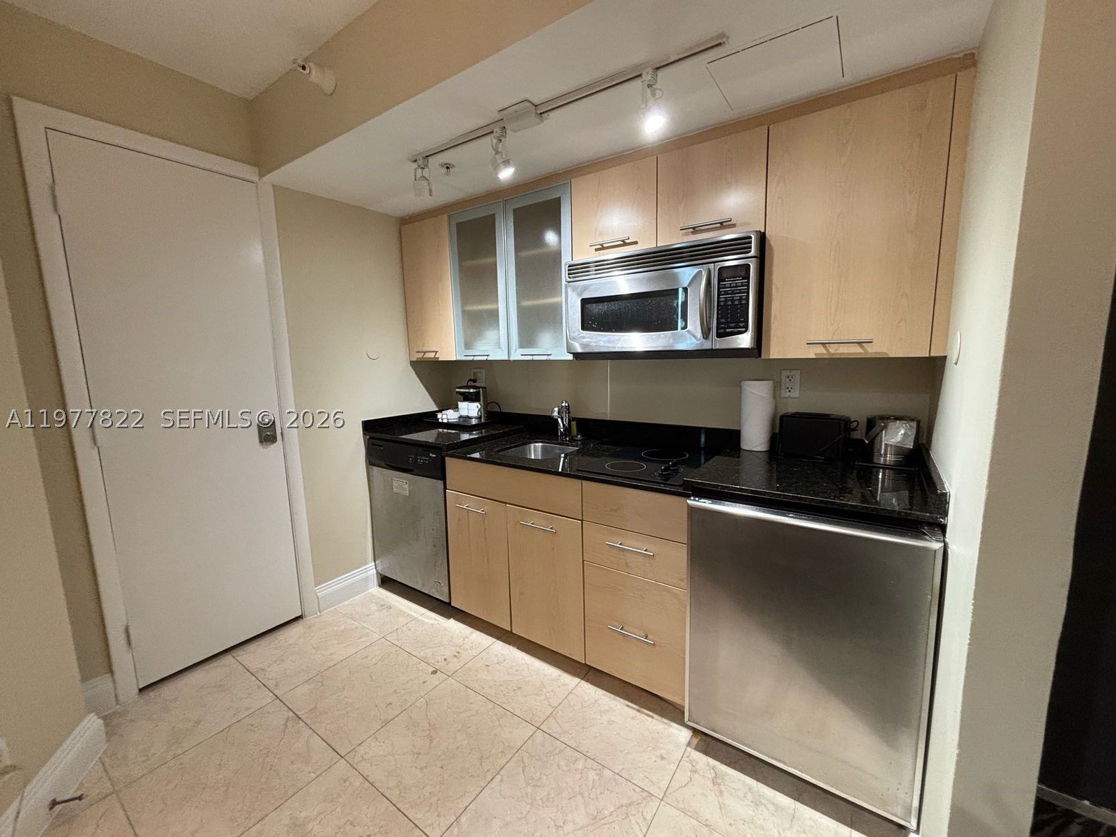 GALLERY ONE CONDO - Residential