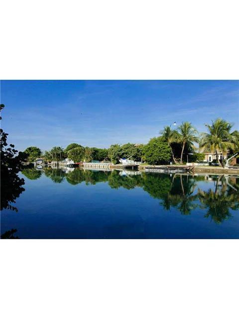 NORMANDY WATERWAY SUB - Residential Lease