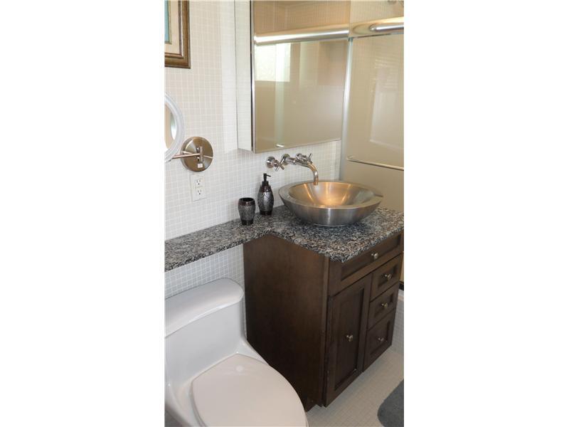 NORMANDY WATERWAY SUB - Residential Lease