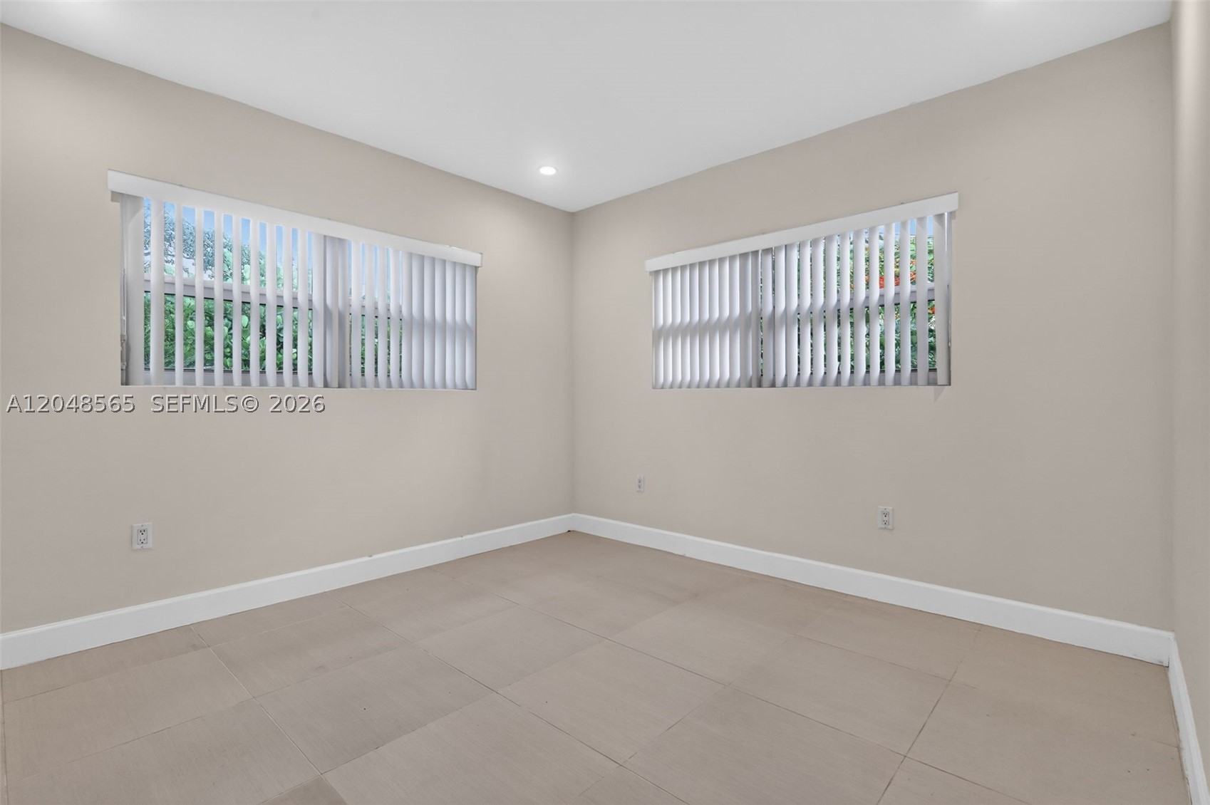ARCH CREEK PINES - Residential Lease