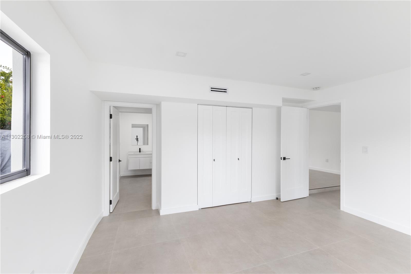LAKE HEIGHTS - Residential