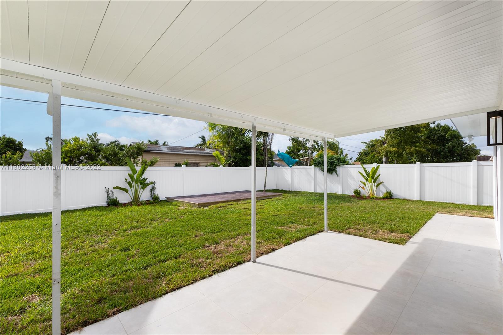 LAKE HEIGHTS - Residential