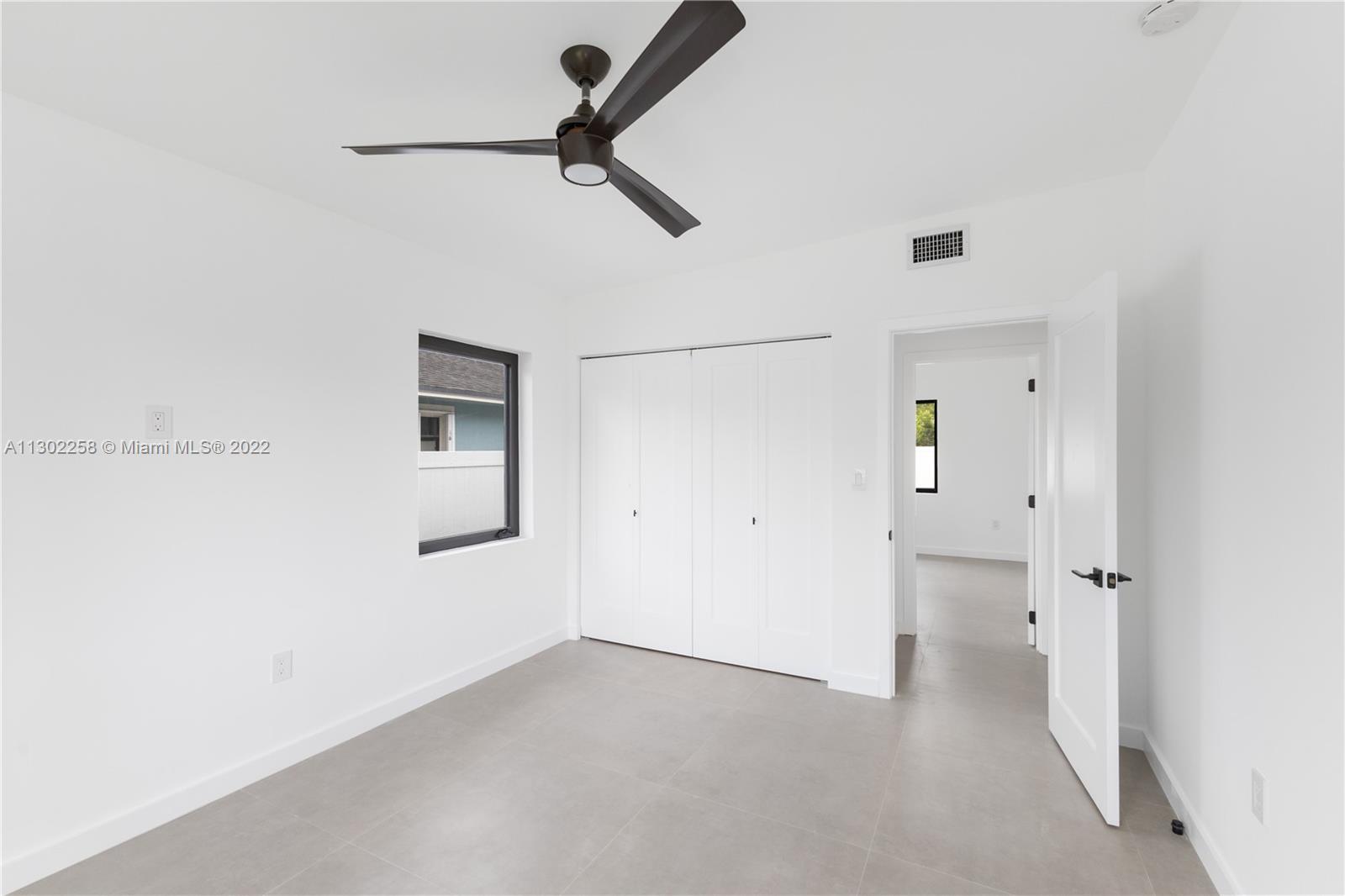 LAKE HEIGHTS - Residential