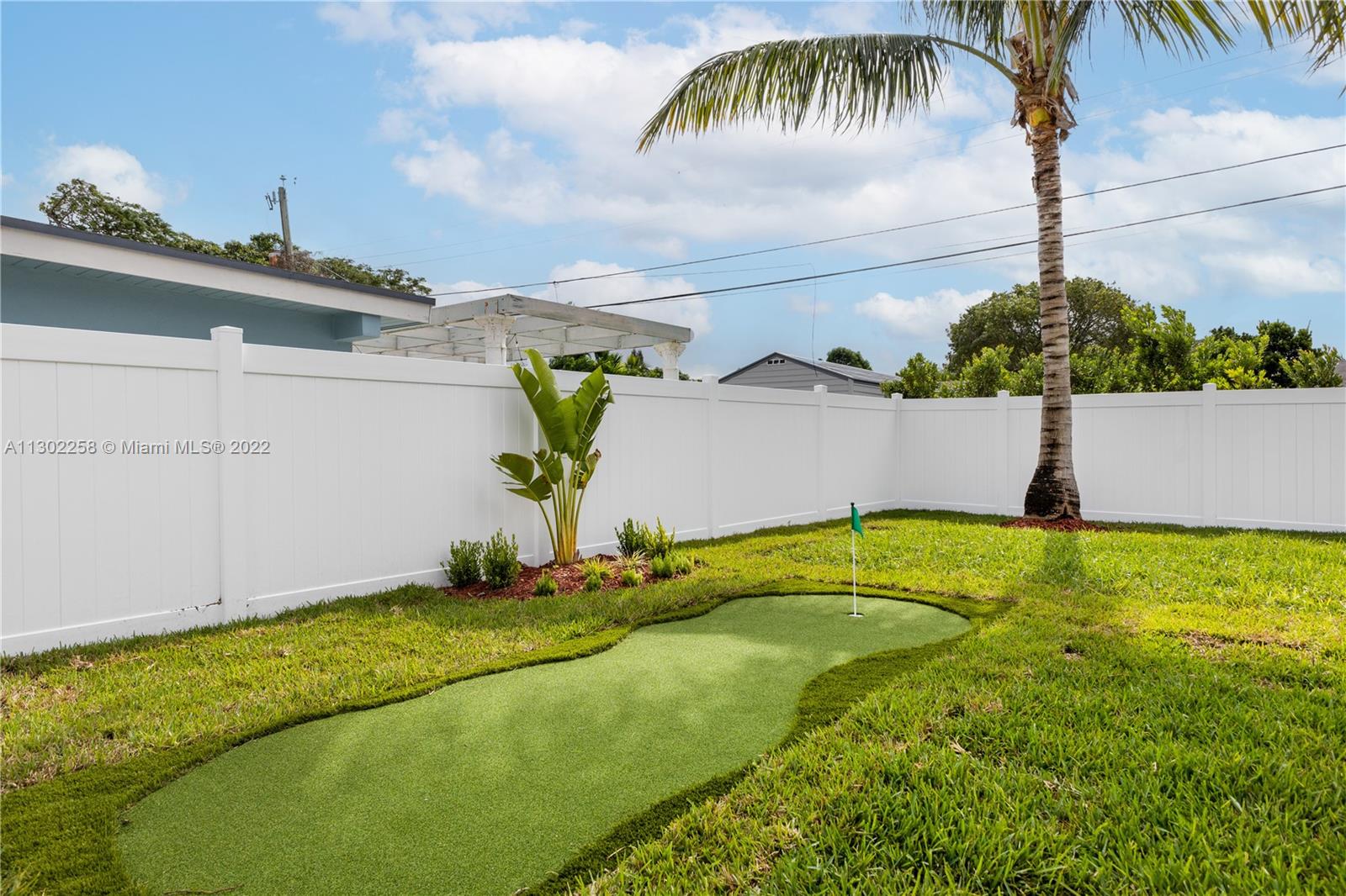 LAKE HEIGHTS - Residential