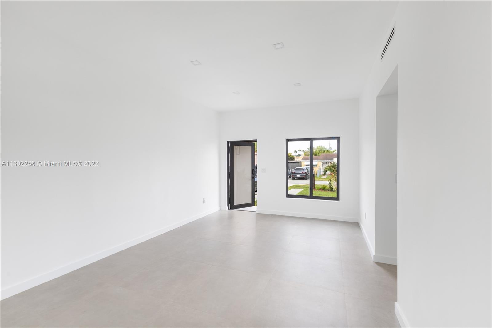 LAKE HEIGHTS - Residential