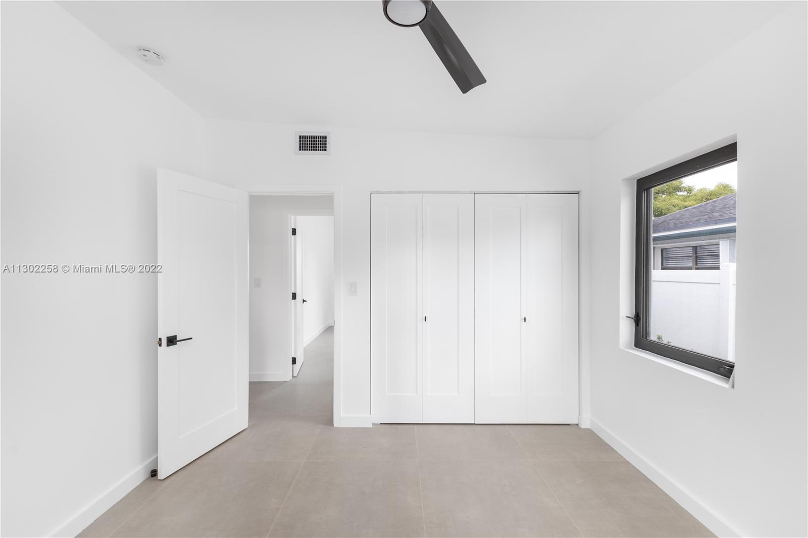 LAKE HEIGHTS - Residential