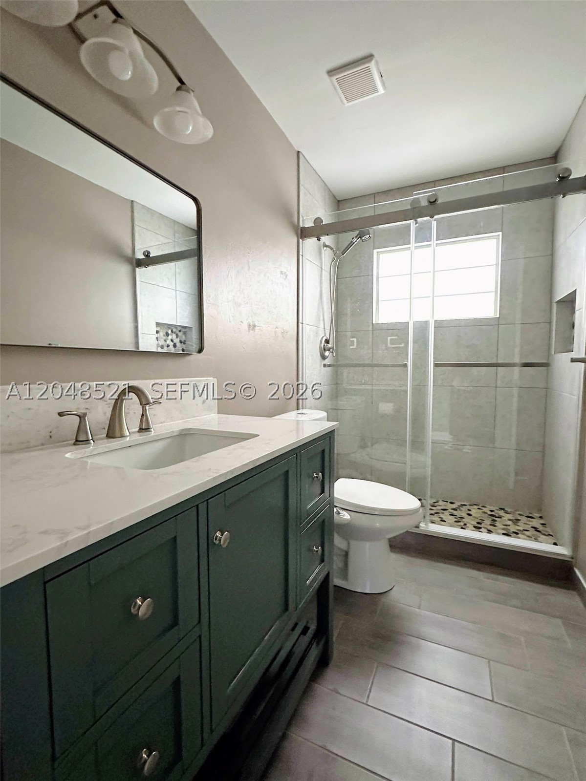 PALMLEE PARK - Residential Lease