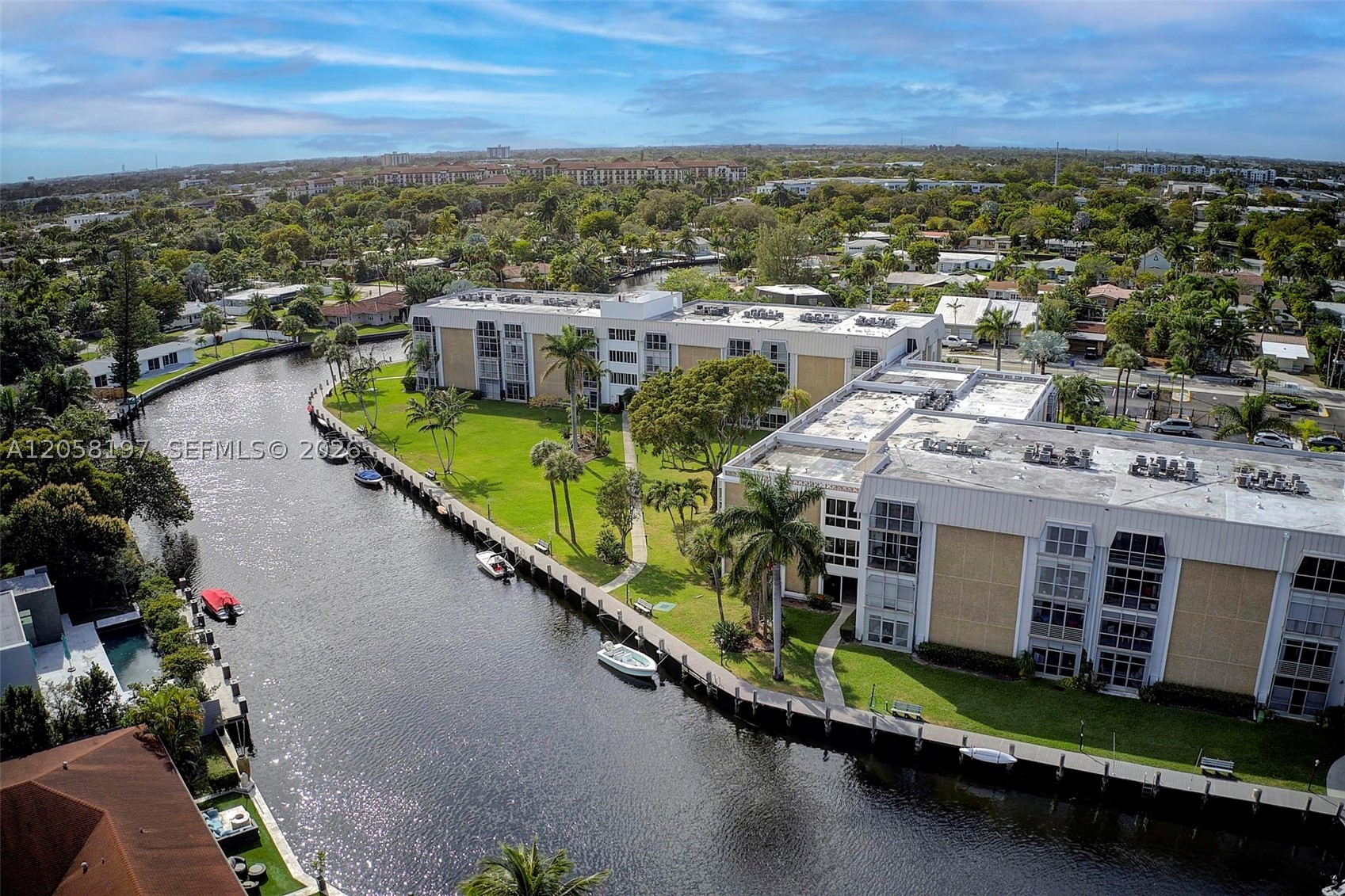 RIVER SHORES CONDO - Residential