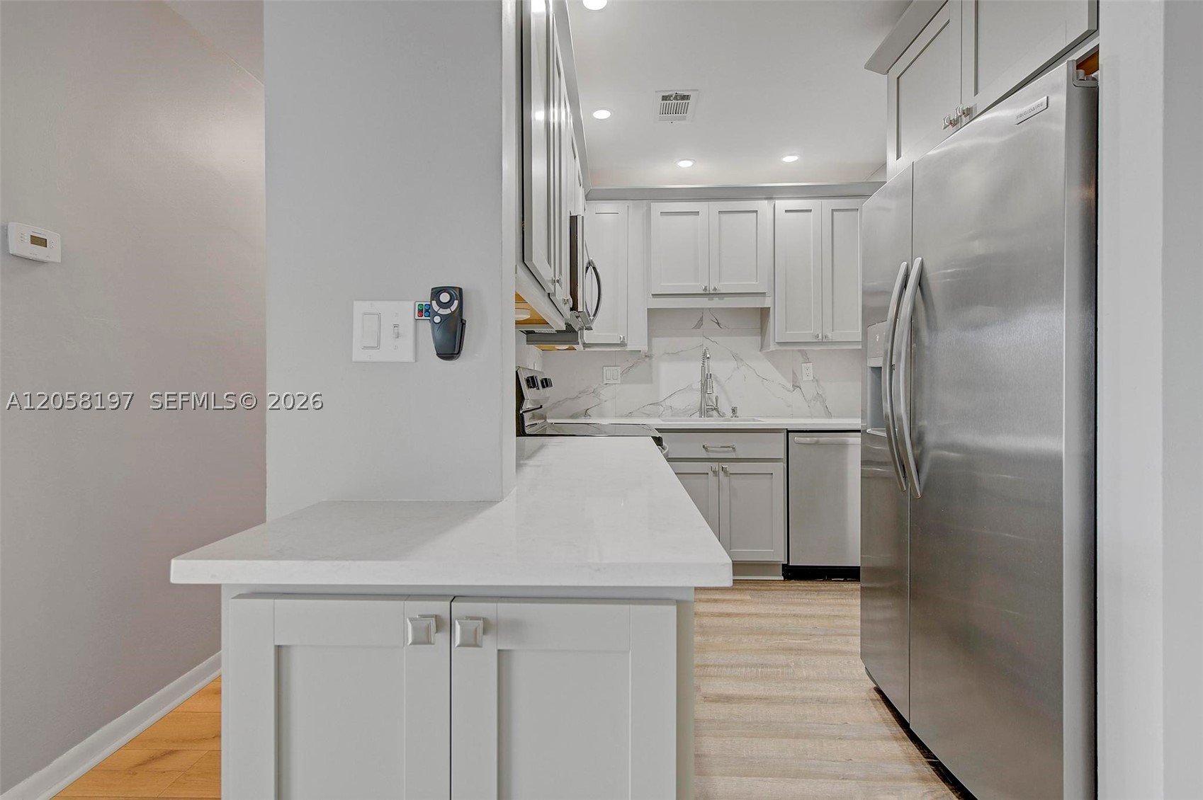 RIVER SHORES CONDO - Residential