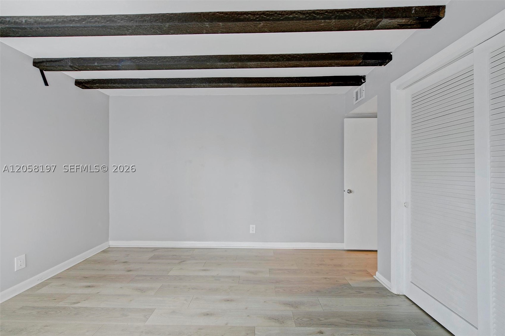 RIVER SHORES CONDO - Residential