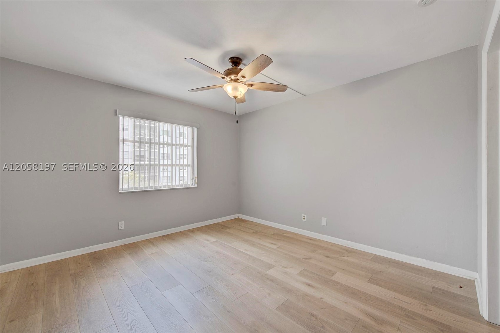 RIVER SHORES CONDO - Residential